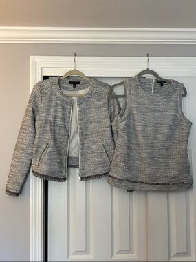Beautiful two piece Banana Republic Black & White Tweed Jacket and Shell Set !!